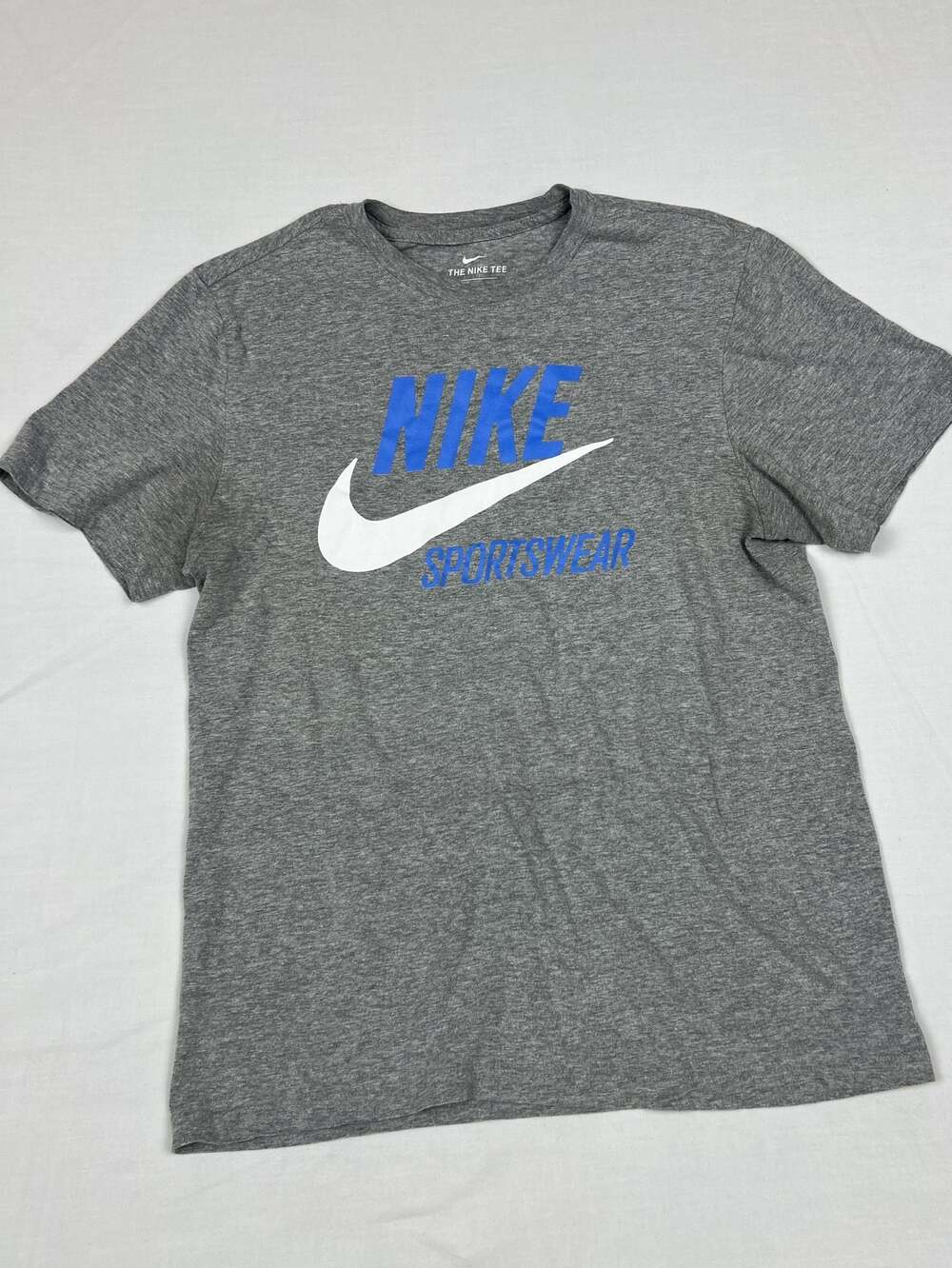 Nike The Nike Tee Sportswear Heather Gray Blue White Graphic T-Shirt Medium